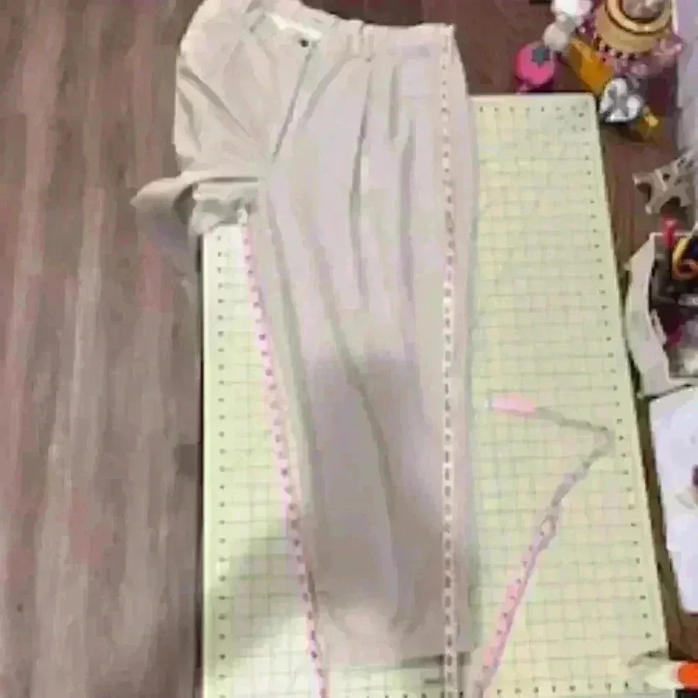 LL Bean Khaki Twill Trousers, Size 16P - Picture 5 of 7